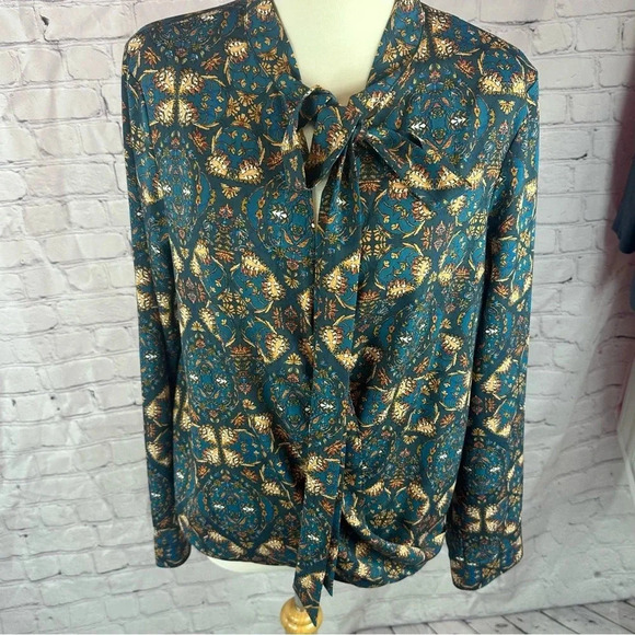 BCBGeneration Blouse sz large boho wrap ocean combo shirt - Picture 1 of 7